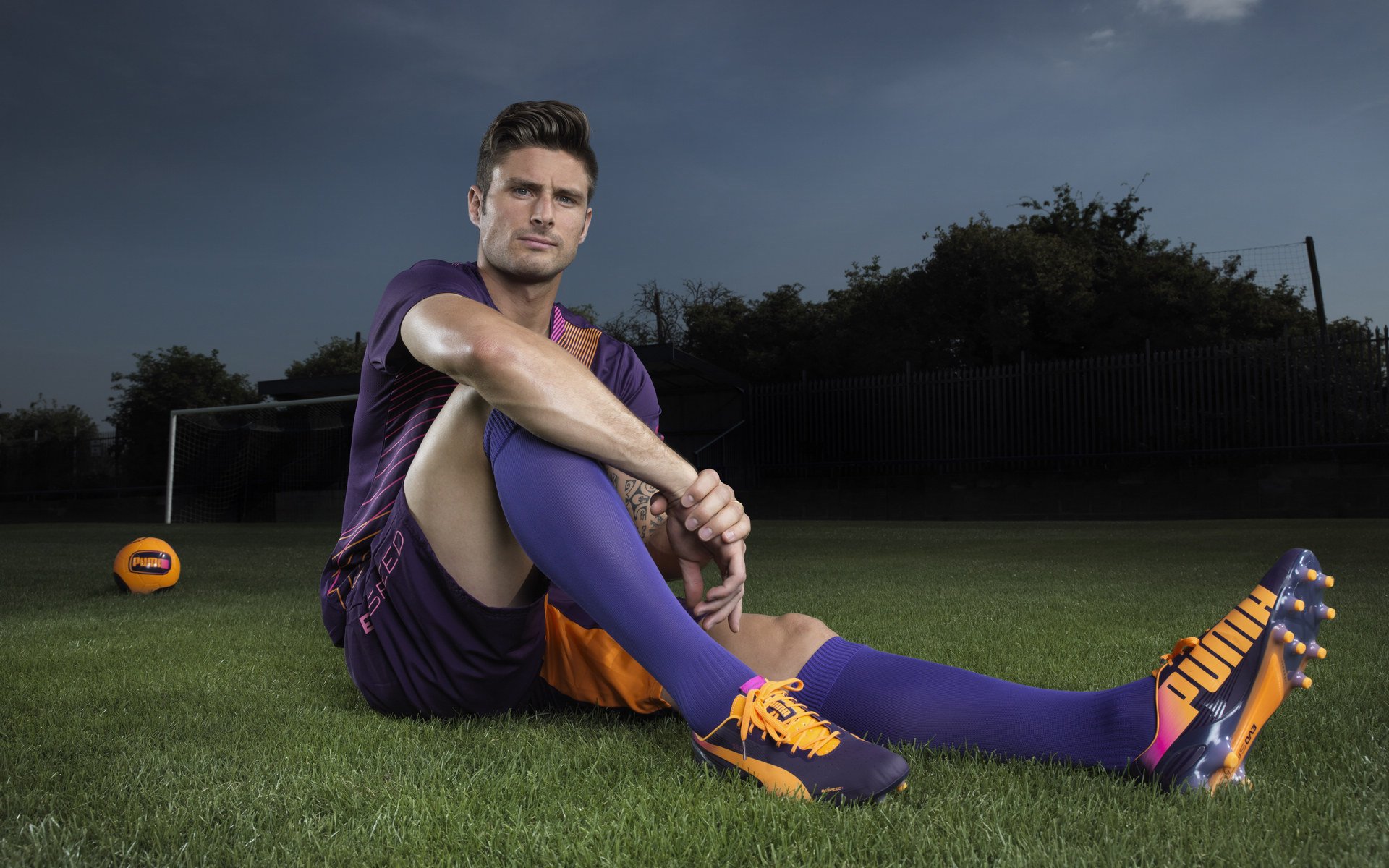 Duomi sports-足协杯抢七大战爆出冷门！圣安东尼奥马刺横扫山东泰山，争冠形势突变