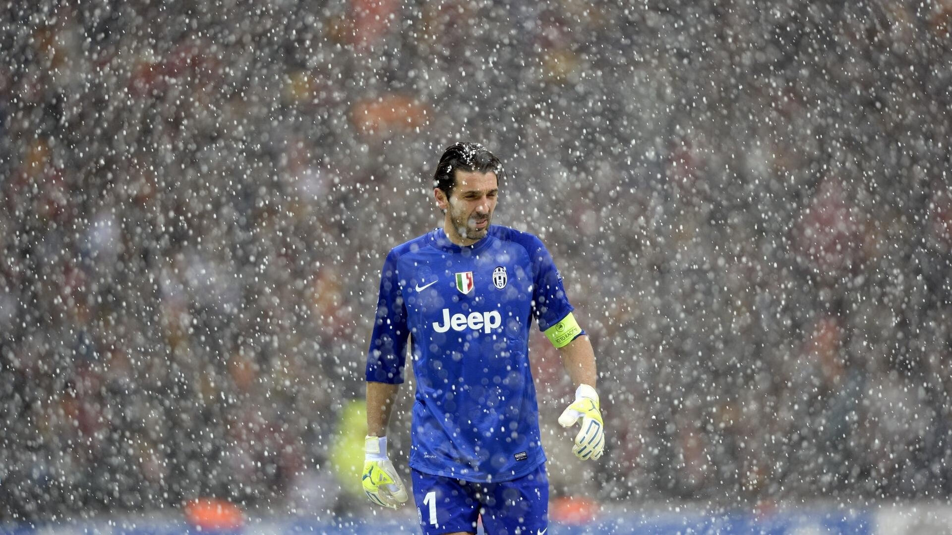 Duomi sports-世界杯预选赛四强战爆出冷门！金州勇士大胜马德里竞技，争冠形势突变